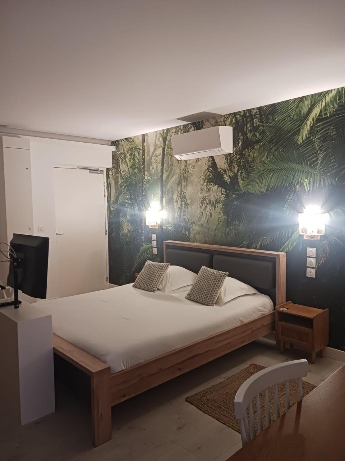 Hotel Aracari Villars-les-Dombes Exterior foto